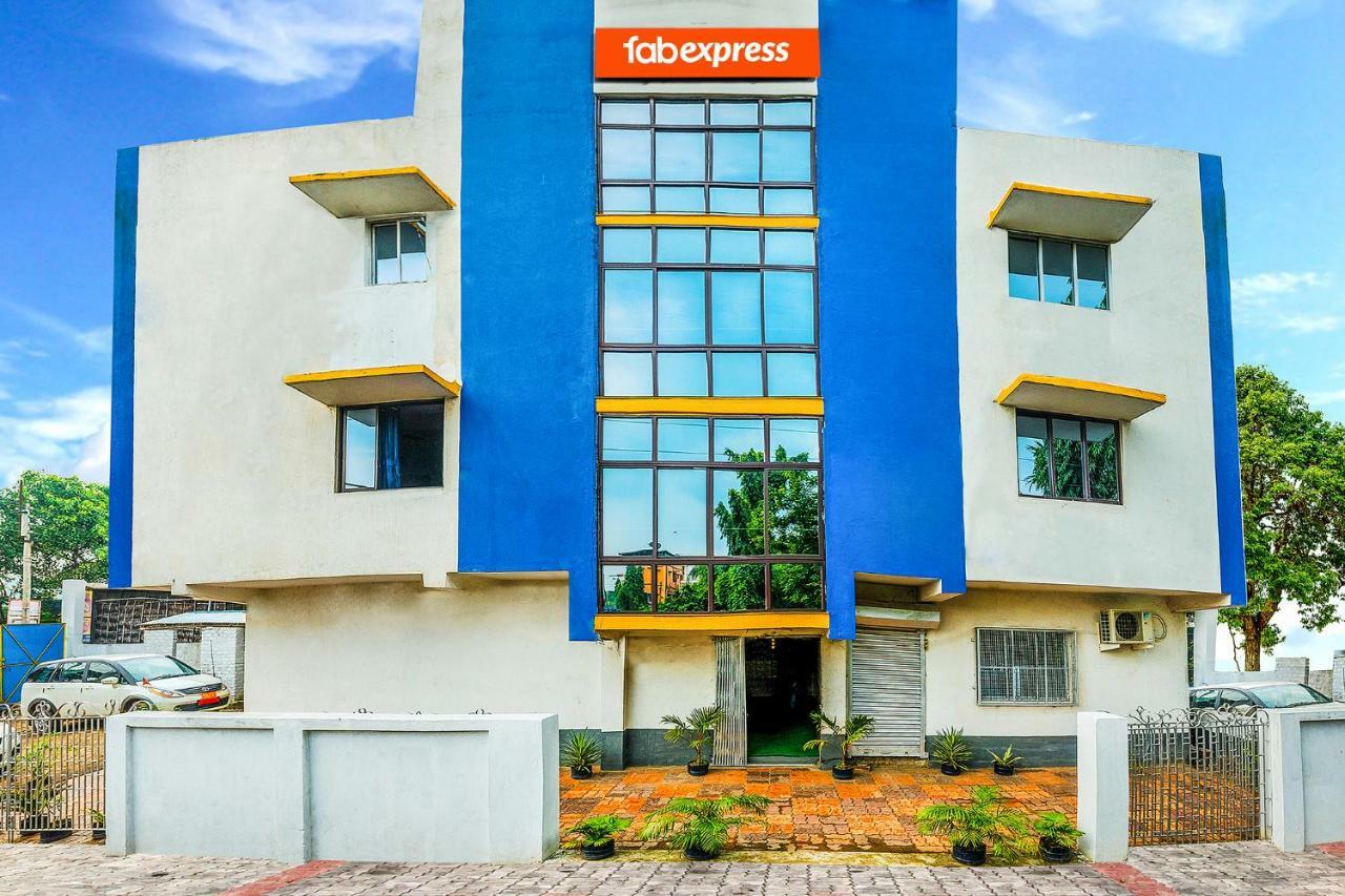 Fabexpress Vinita Welcome Villa Howrah Haora Luaran gambar